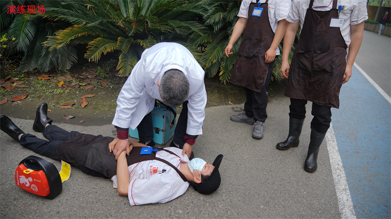 1712618426597883.png 4.png