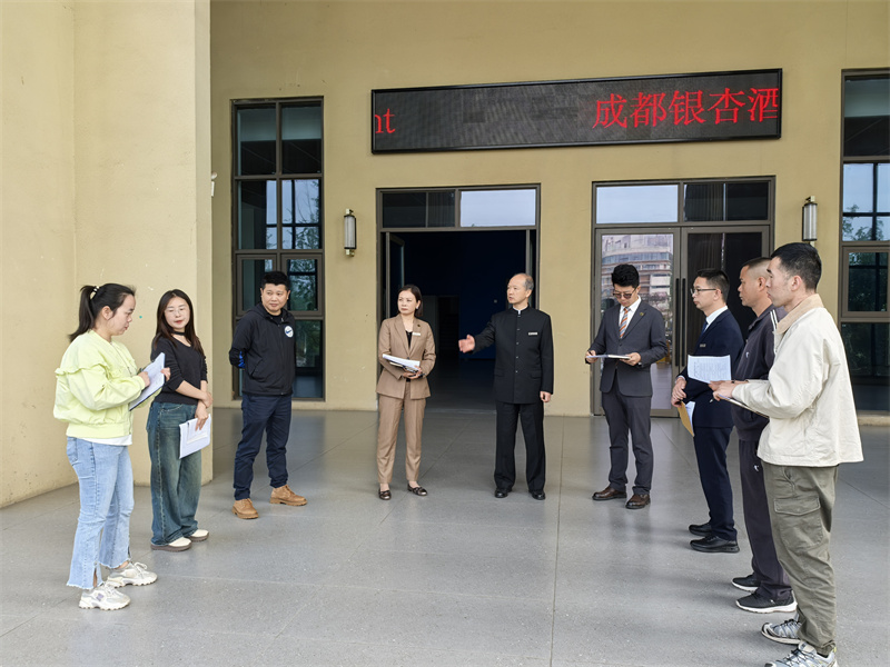 1745747761373042.jpg 3a198dc001a3e9758776ab665533419.jpg