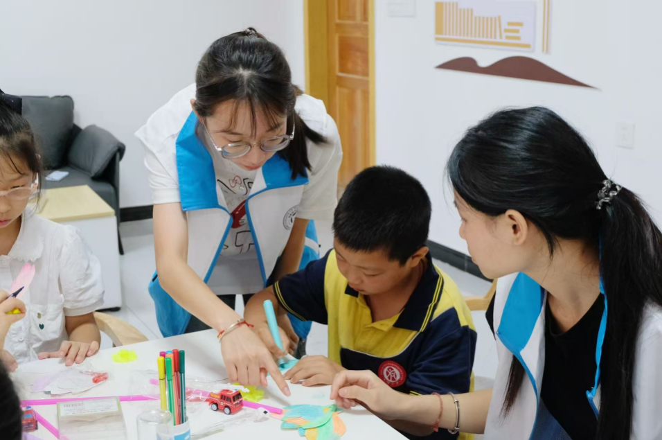 1755481398621163.png 640 (5).png