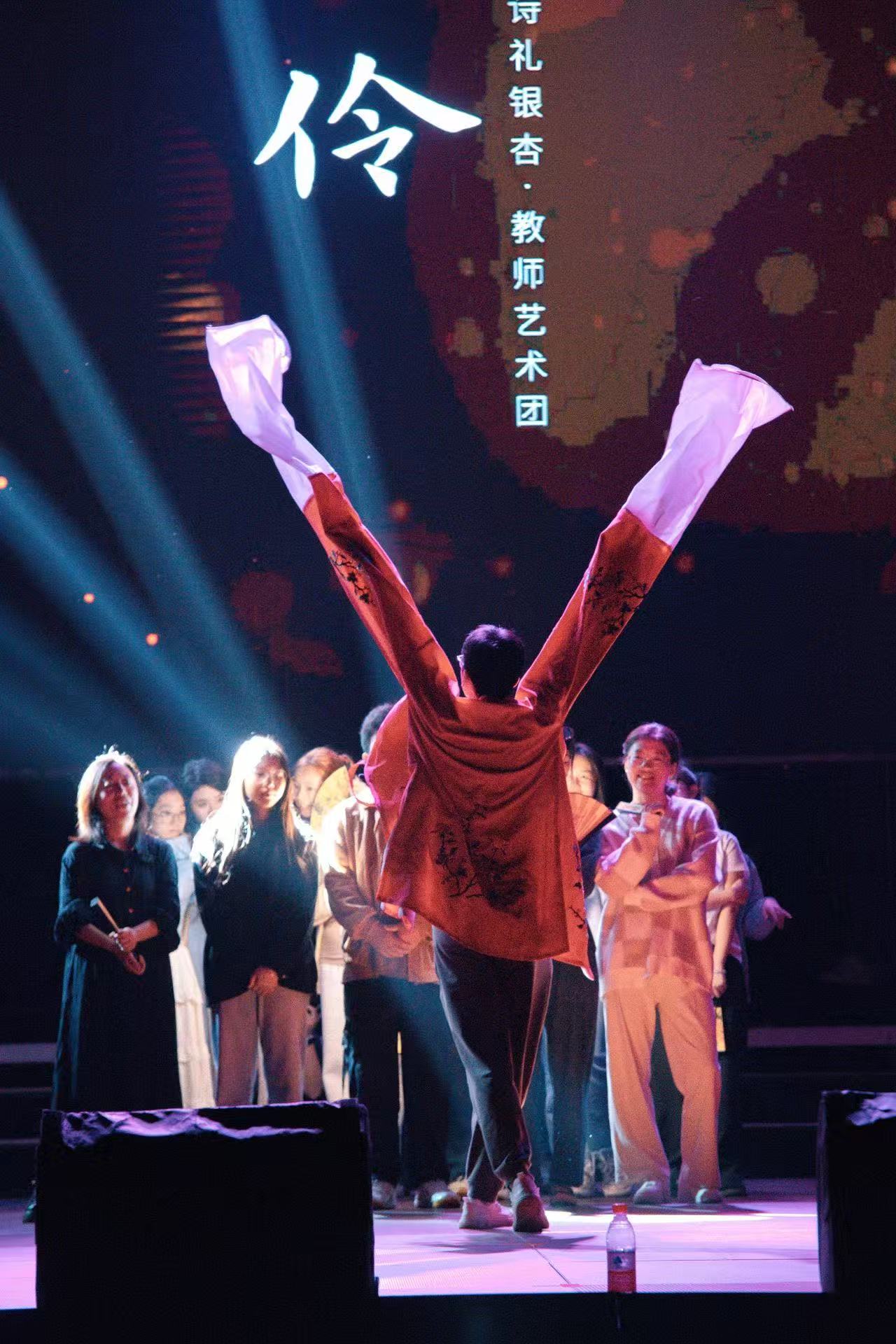 1756373217126380.jpg 123.jpg