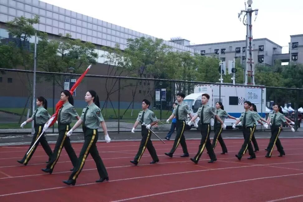 1757657684855859.jpg 1757657684855859.jpg