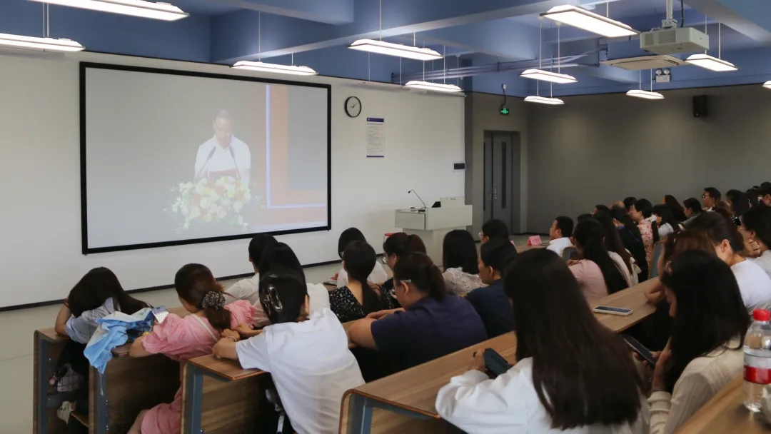 1758073094375108.jpg 宜宾校区.webp.jpg