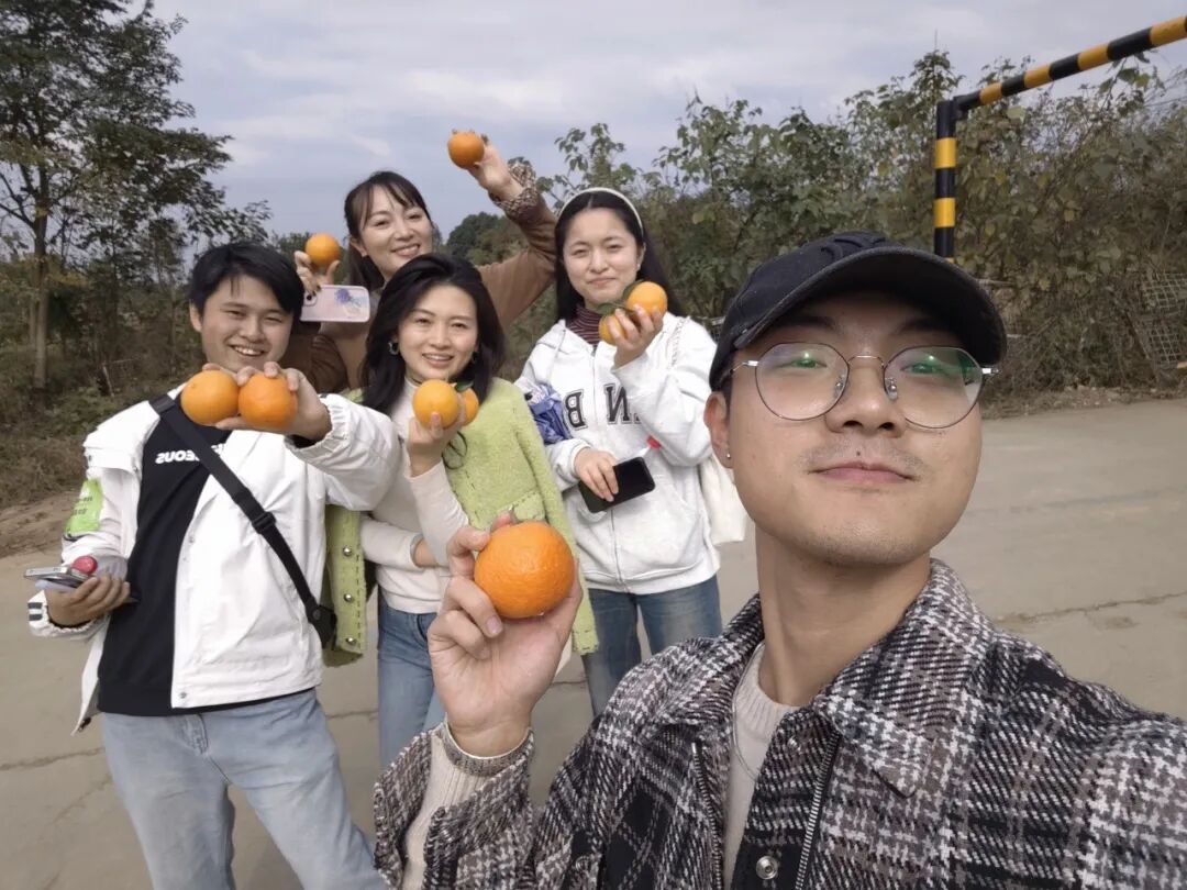 1758075229775045.jpg 1758075229775045.jpg