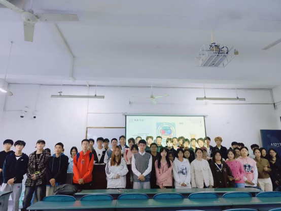 1758682561726075.png image.png