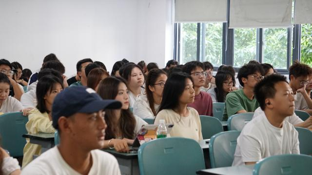 1759112493126569.png 图片2.png