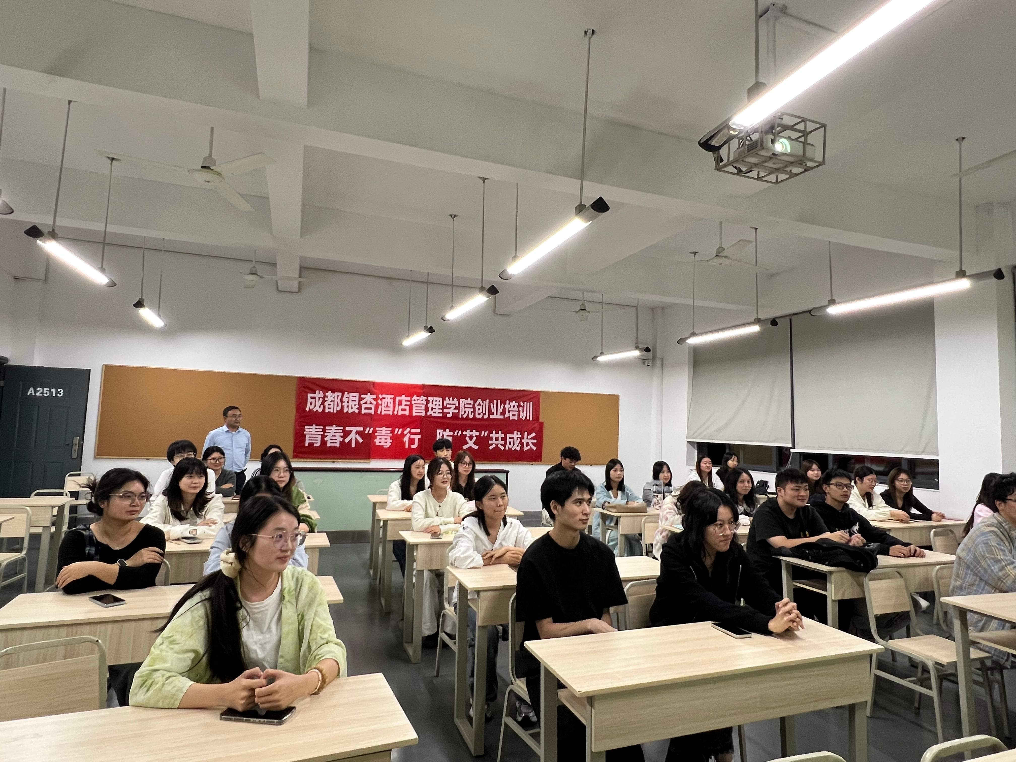 1760942789750474.jpg 1760942789750474.jpg