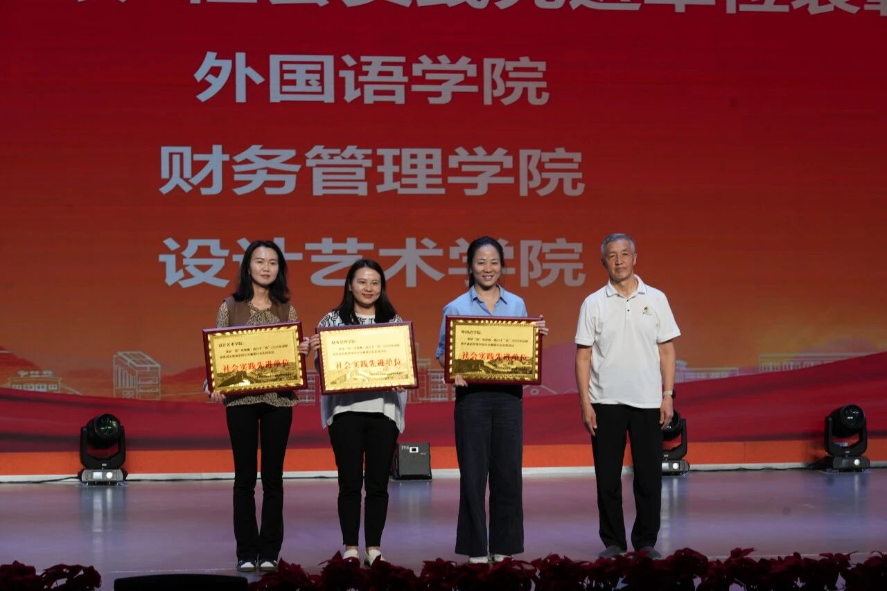 1760947713136066.jpg 1760947713136066.jpg