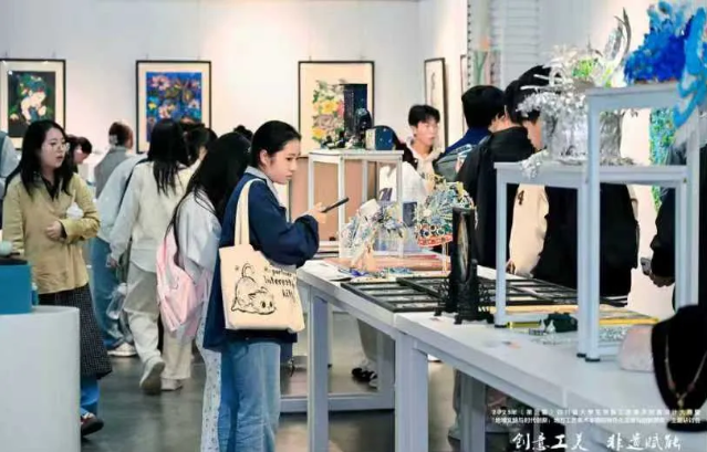 1761205836167307.png image.png