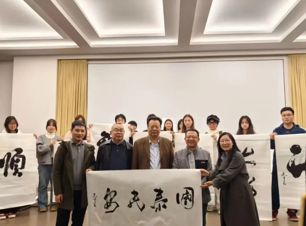 1763428072310904.png image.png