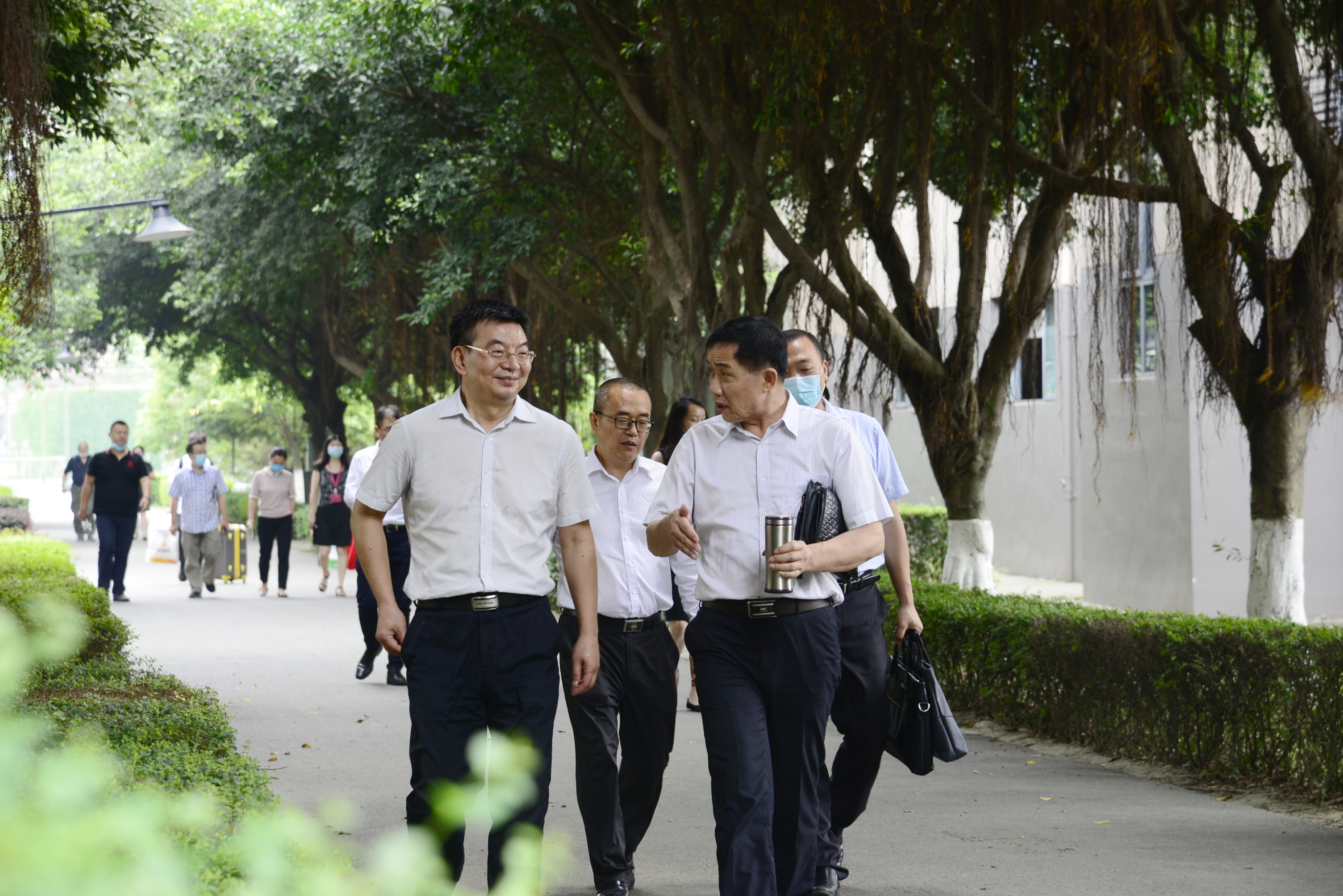 2020-06-16 02.35.56 1.jpg